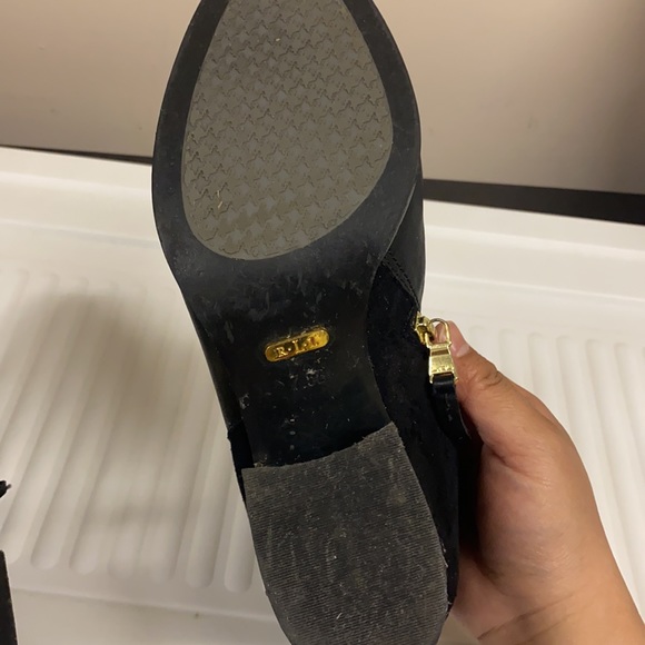 Laura Ralph Lauren black ankle boots - Picture 9 of 10